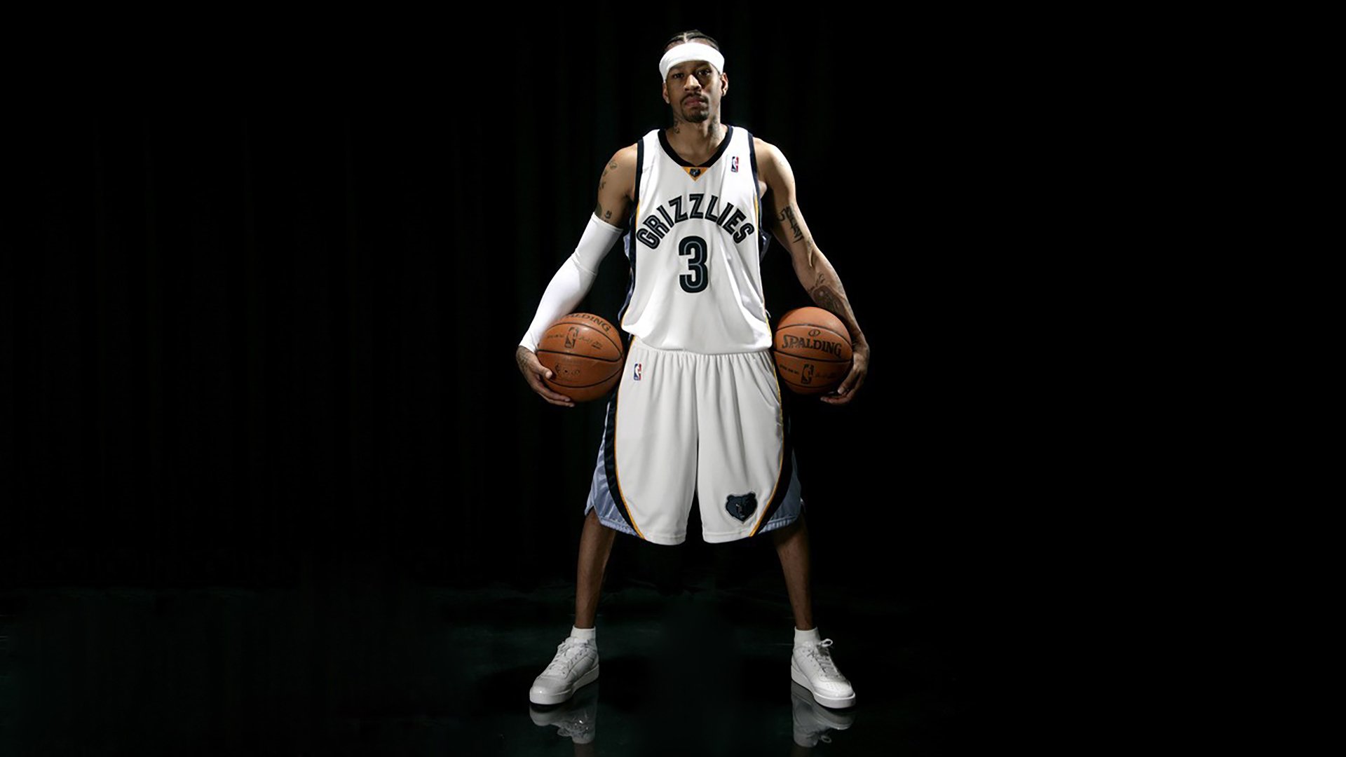 开云体育下载-赛道与绿茵场，新赛季的激情碰撞